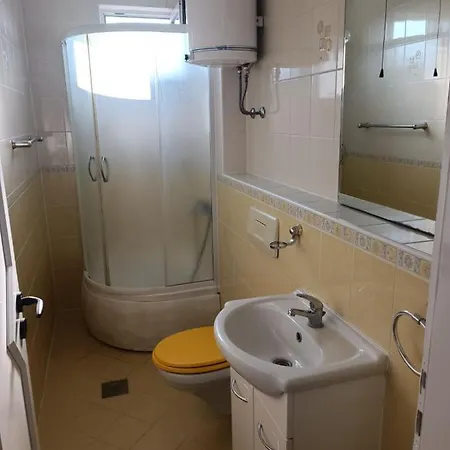 Apartment Nodi *