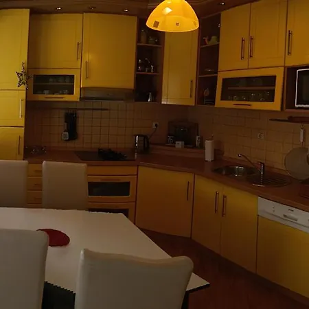 Nodi Apartment